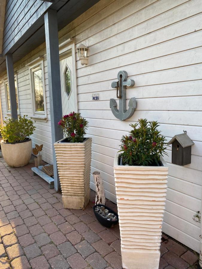 Freistehendes Einfamilienhaus Mit Boddenblick Naehe Ostsee Fuhlendorf  Exterior foto